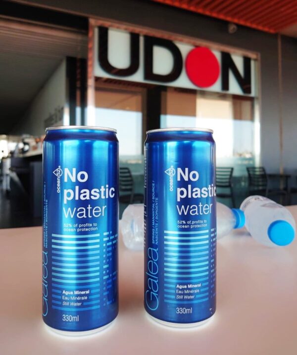 AGUA SIN GAS NO PLASTIC WATER 330ml - Imagen 4